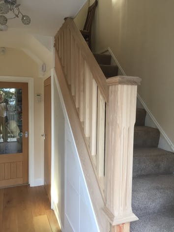 Oak Staircase refurbishment NG16